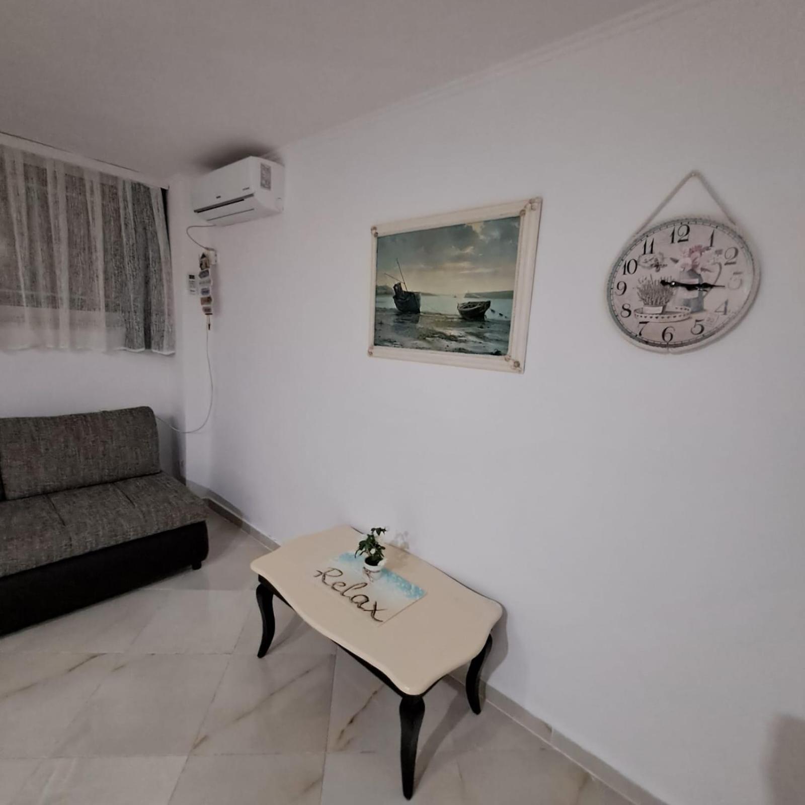 Apartament Beach Apartment *